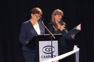 o2081643749.jpg