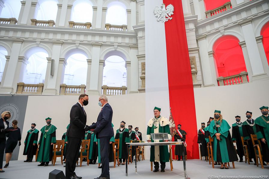 o1068061800.jpg