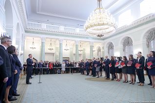o1303325727.jpg
