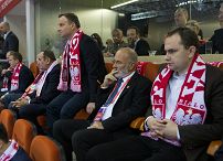 o2100504652.jpg