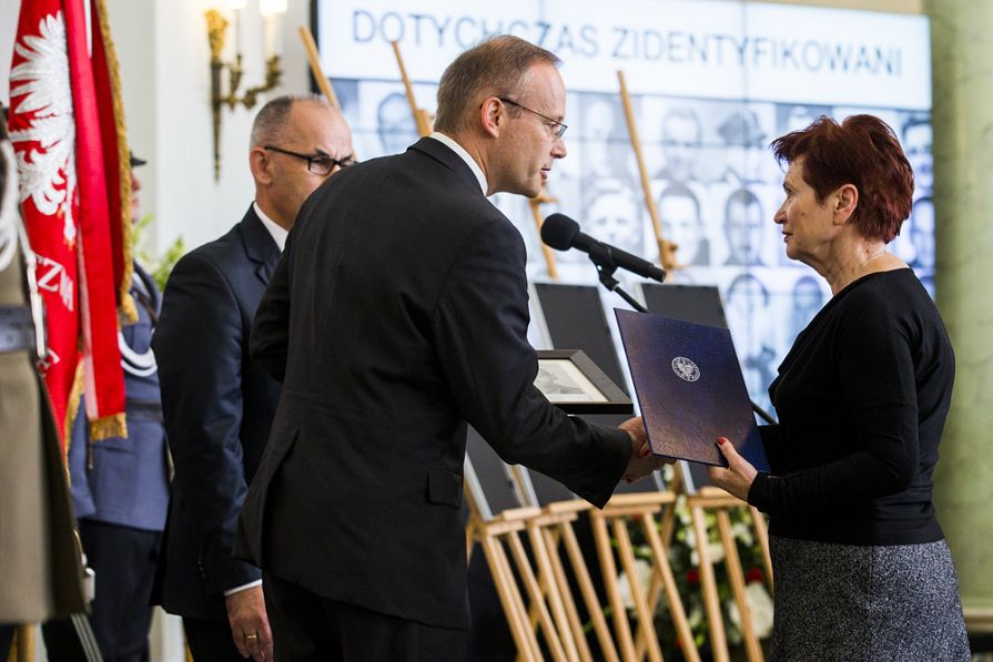 o1377323165.jpg