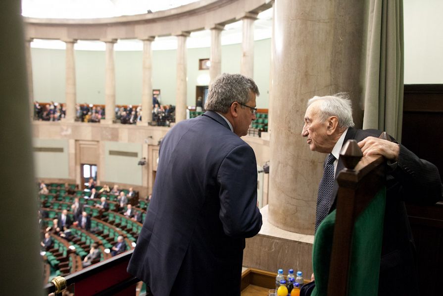 o41712785.jpg