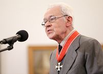 o916140255.jpg