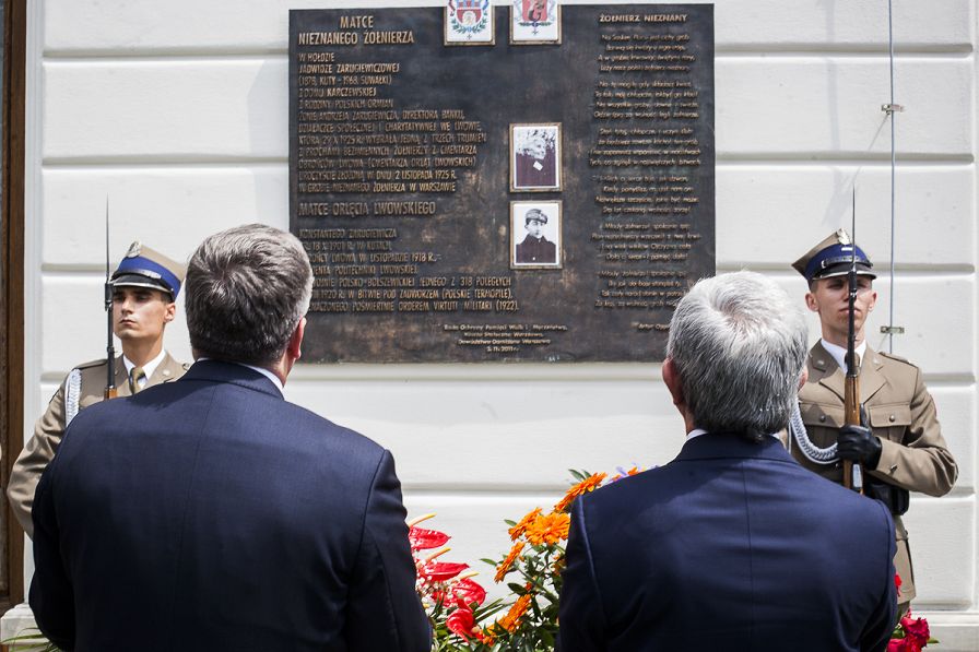 o1004151581.jpg