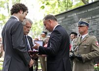o390850206.jpg