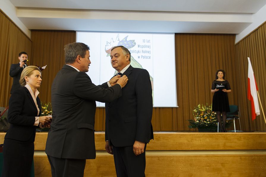 o14218640.jpg