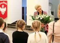 o1603049016.jpg