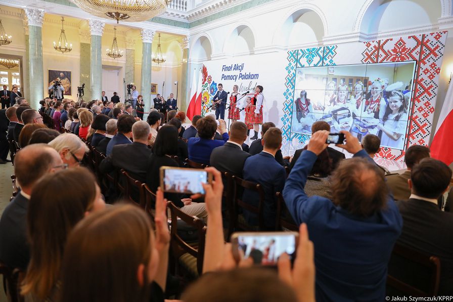 o371214880.jpg