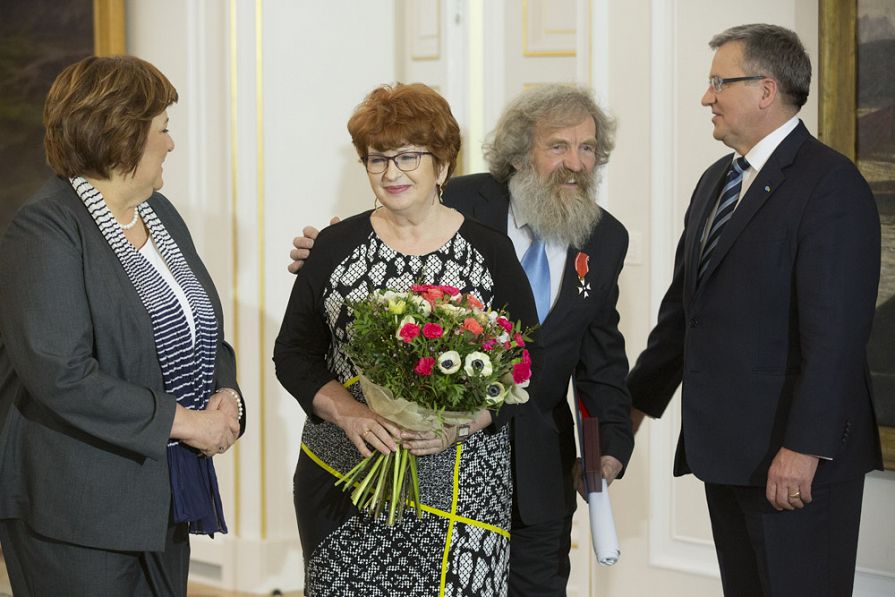 o1218221726.jpg