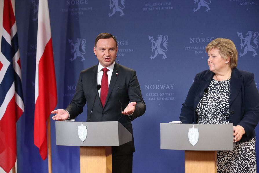 o175796459.jpg
