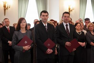 o351354317.jpg