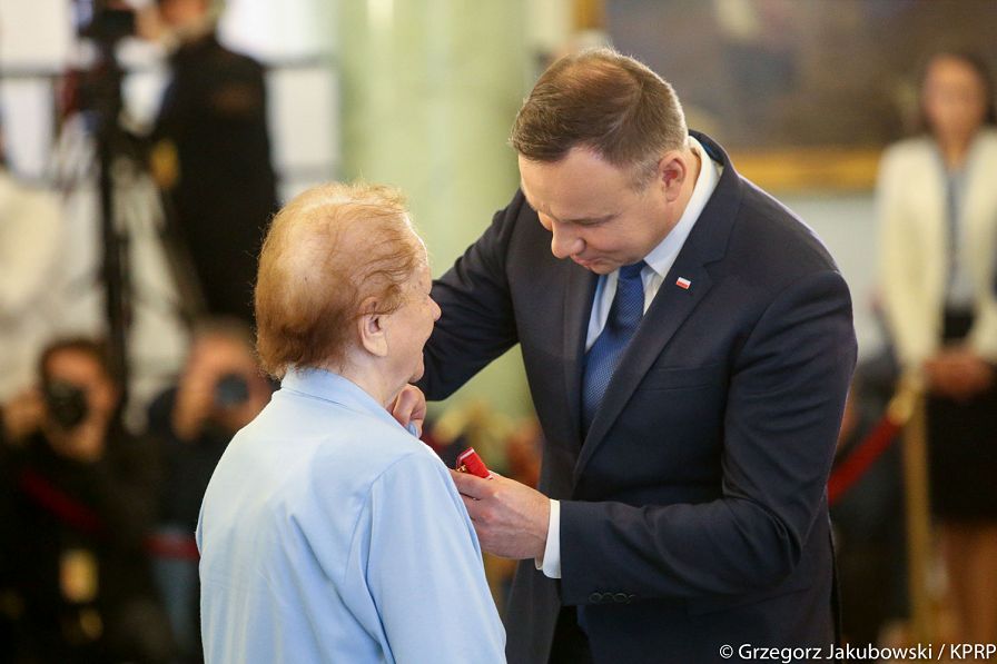 o1429189542.jpg