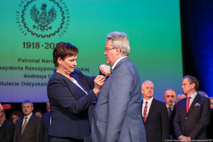 o1322634998.jpg