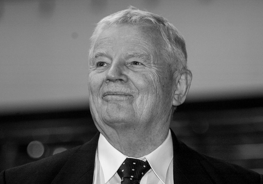 o1972655115.jpg