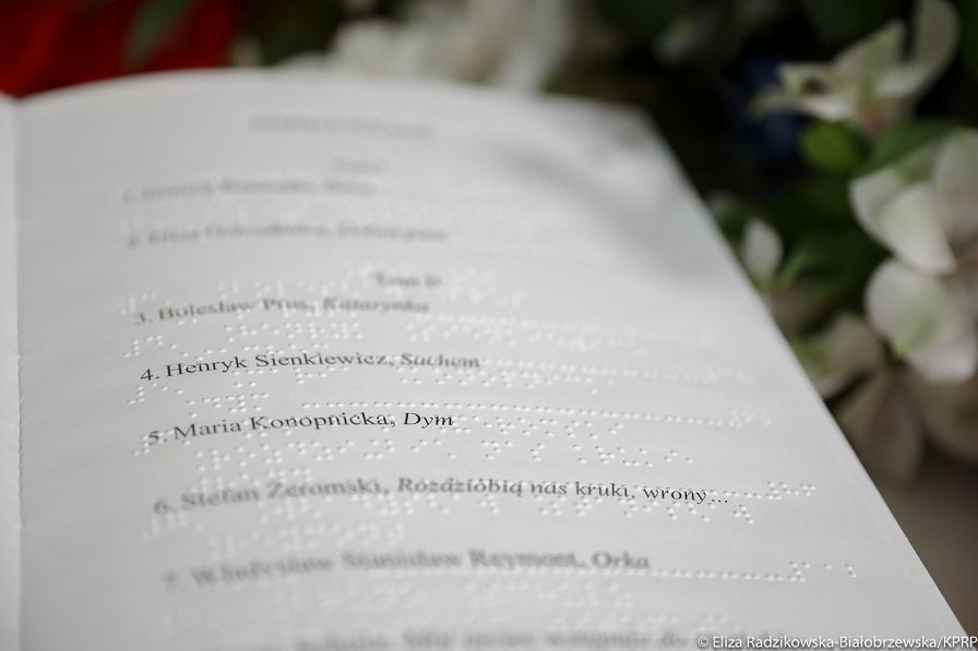 o958456372.jpg