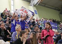 o1215656077.jpg