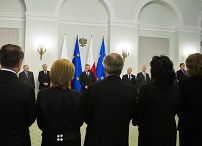 o1530656169.jpg