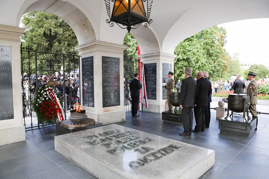 o1890859291.jpg