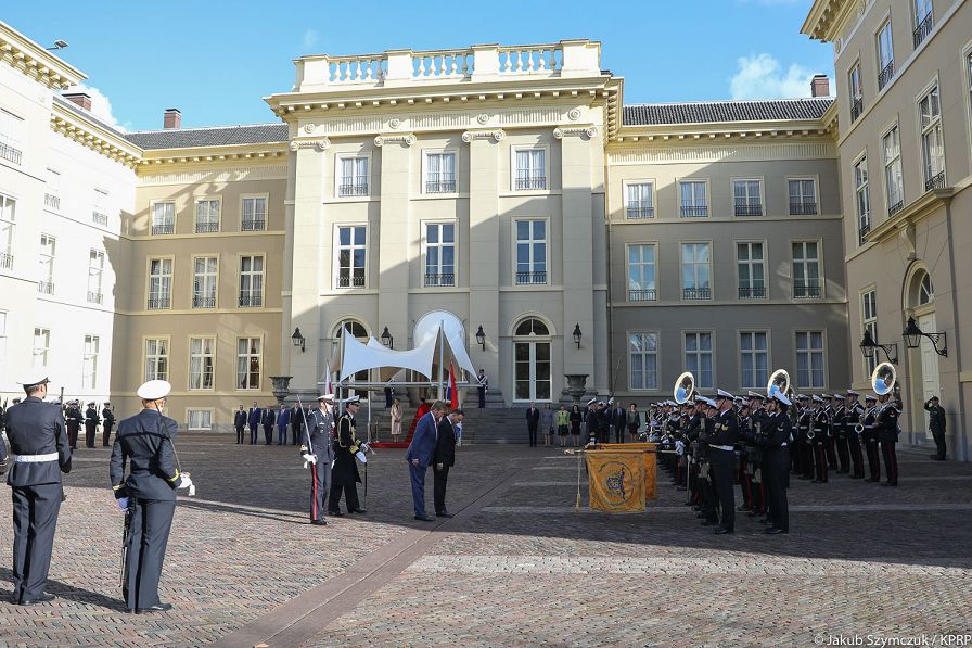 o1762092323.jpg
