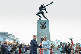 o987156608.jpg