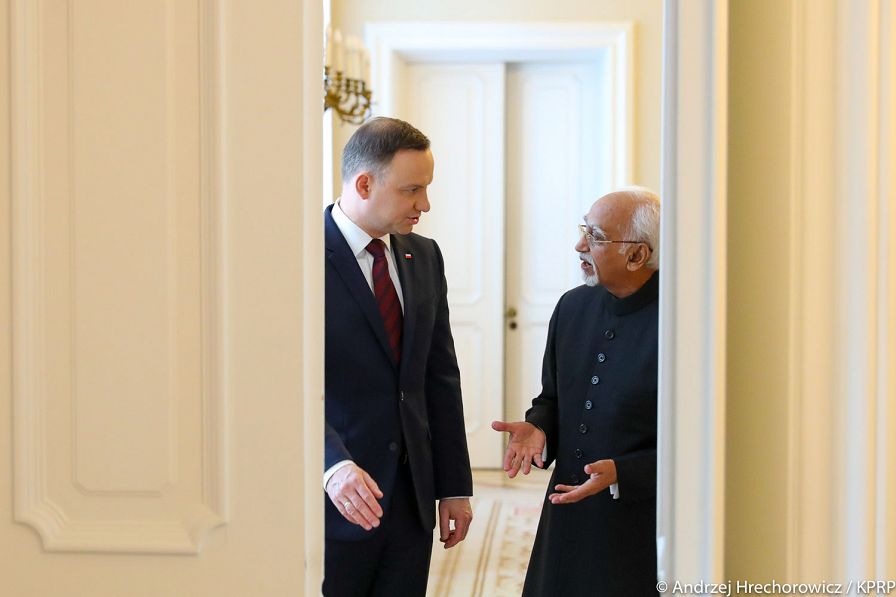 o925347261.jpg