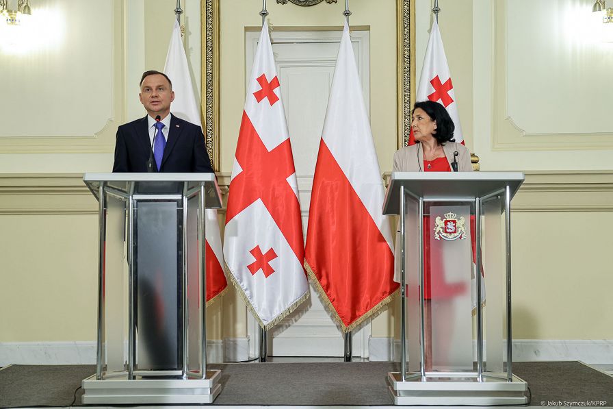 o1400068690.jpg