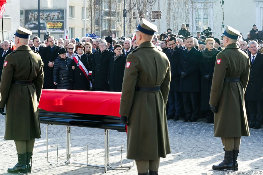 o1962783724.jpg