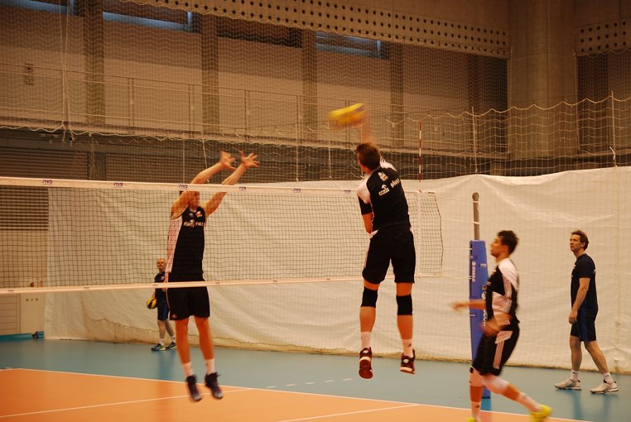 o2030415458.jpg