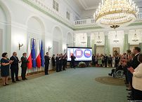 o1981605191.jpg