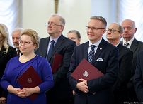 o741965715.jpg