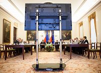 o1995306790.jpg