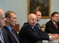 o1990817191.jpg