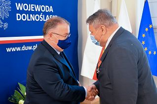 o1155877225.jpg