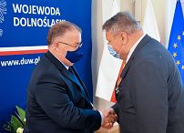 o1155877225.jpg