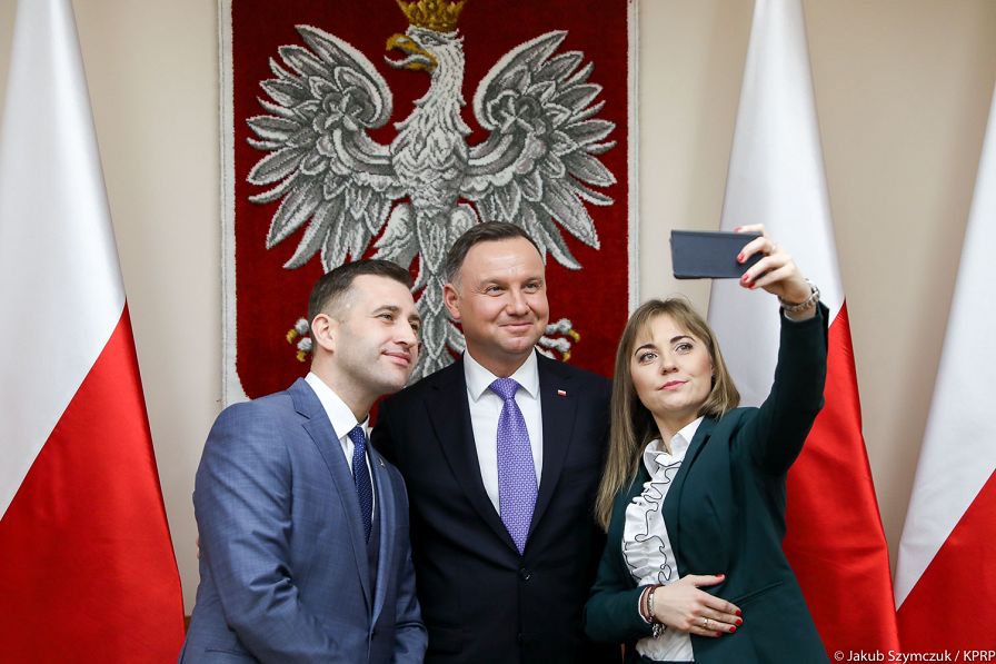 o1797858224.jpg