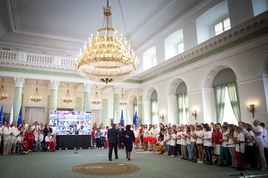 o1042180209.jpg