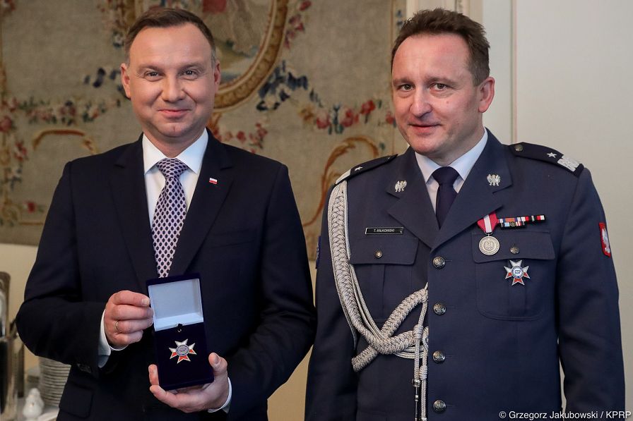 o1805285530.jpg