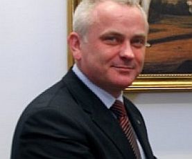 1967849270.jpg