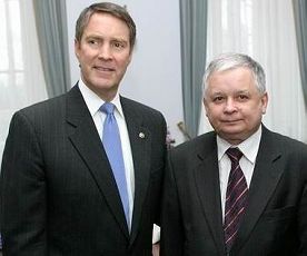 770209857.jpg