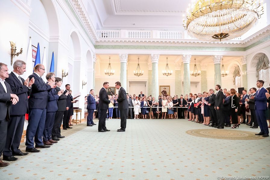 o1002692027.jpg