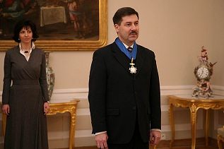 144088593.jpg