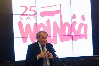 o1959490407.jpg