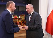 o324959935.jpg