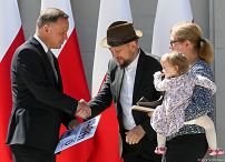 o909454062.jpg