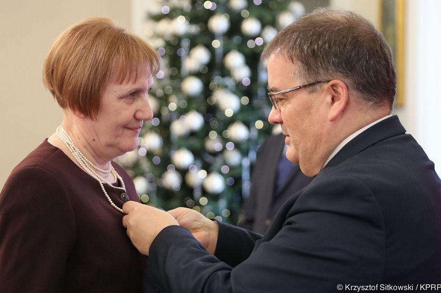 o1960167716.jpg