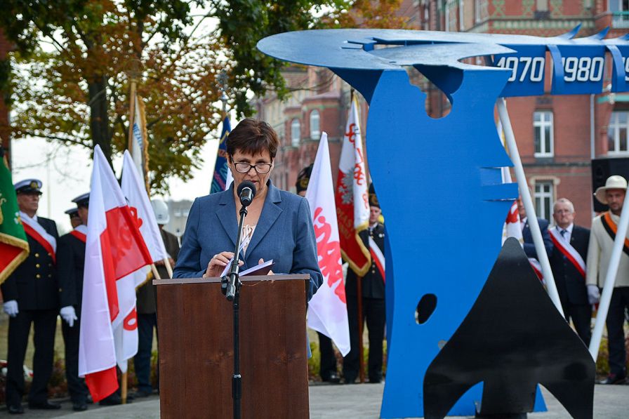 o201146093.jpg