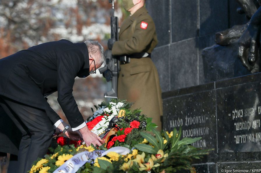 o778699498.jpg