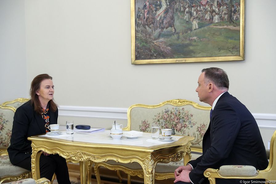 o1511811189.jpg