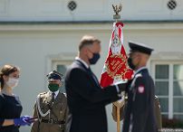 o2013809251.jpg