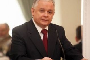 1976605248.jpg